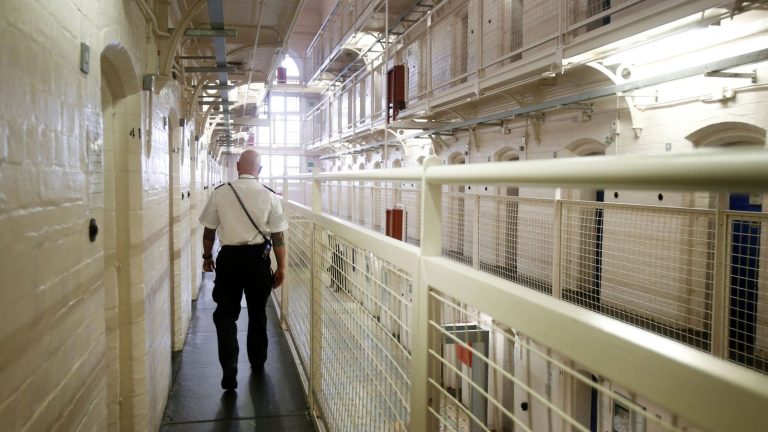 UK Government Considers Sending Offenders to Estonian Prisons to Reduce Overcrowding